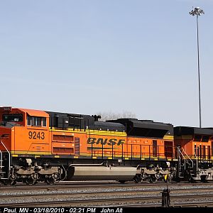 BNSF 9243