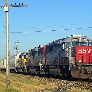 SSW 9708 East at Knippa, Tx