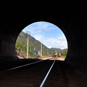 Tunnel 78