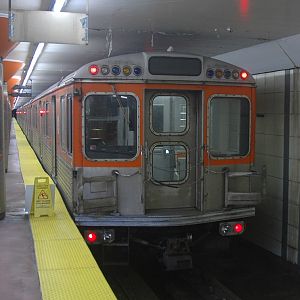 BSL Subway at AT&T Center Terminal