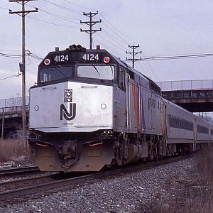 New Jersey Transit 4124