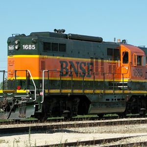 BNSF 1685 GP9