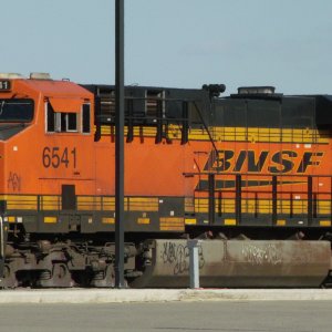 BNSF 6541 ES44C4