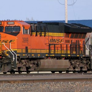 BNSF 3999 ET44C4