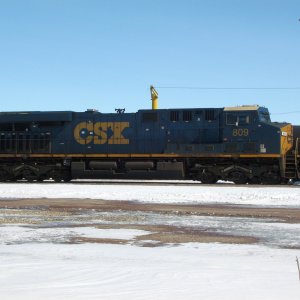 CSX 809 ES44AH