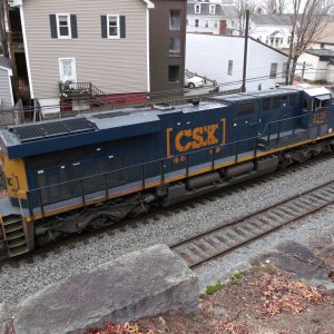 CSX 3135 ES44AH