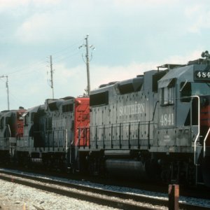 EMD GP38