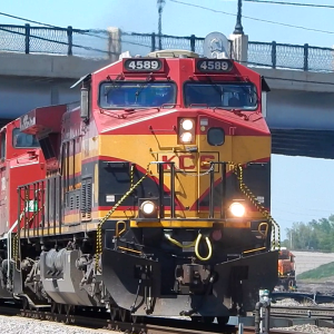 GE Dash 9