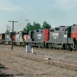 EMD GP9's