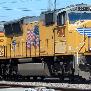 EMD SD70ACE