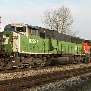 BNSF 9243