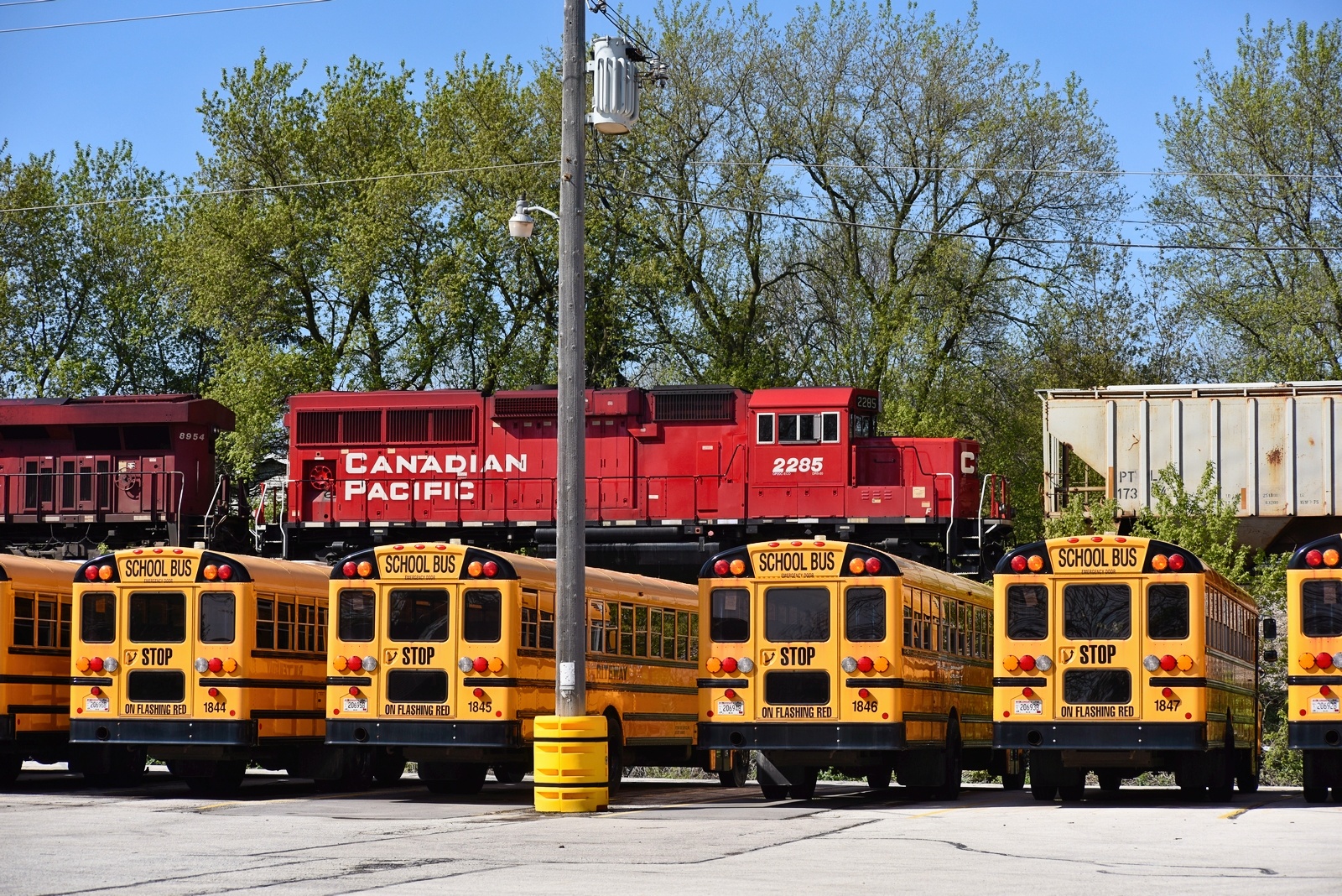 CP ECO Unit at Pewaikee Siding.jpg