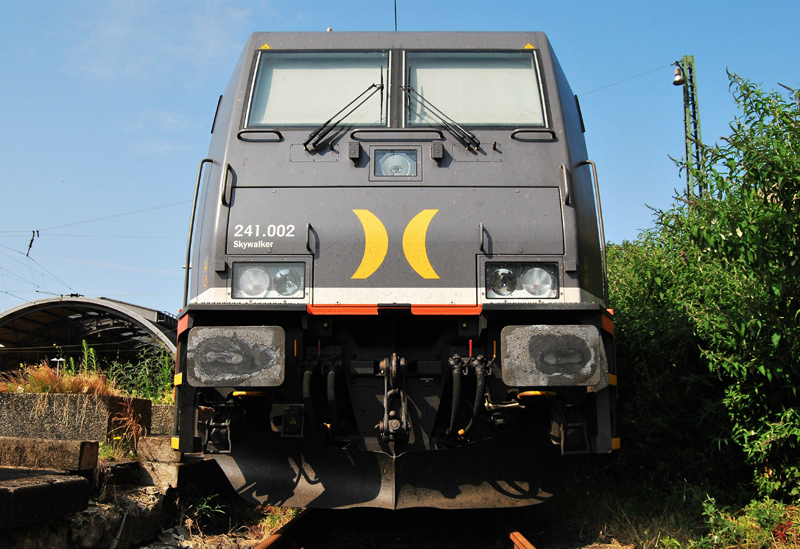 241.002 Hector Rail