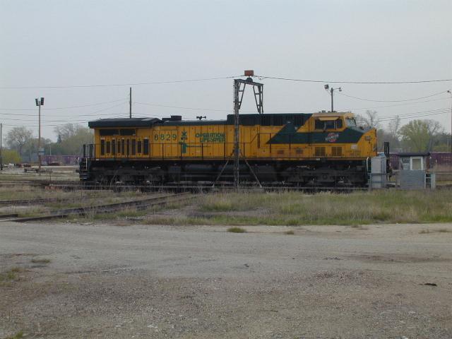 8829 on the old C&NW turntable