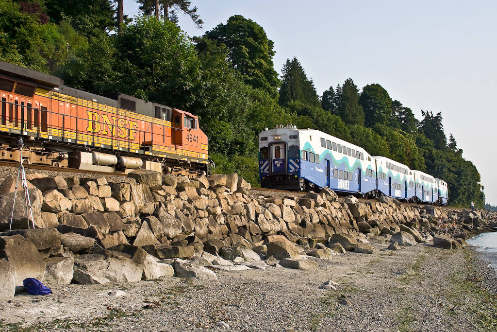 A Meet with a BNSF Z Train and Sounder Train #1700