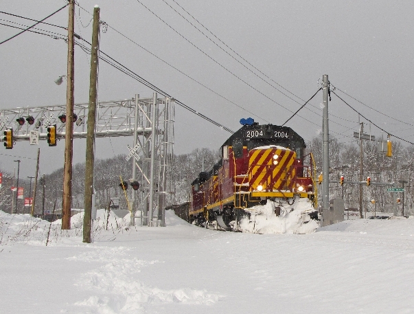 Allegheny Valley #2004 cuts through the snow in Glenshaw, PA