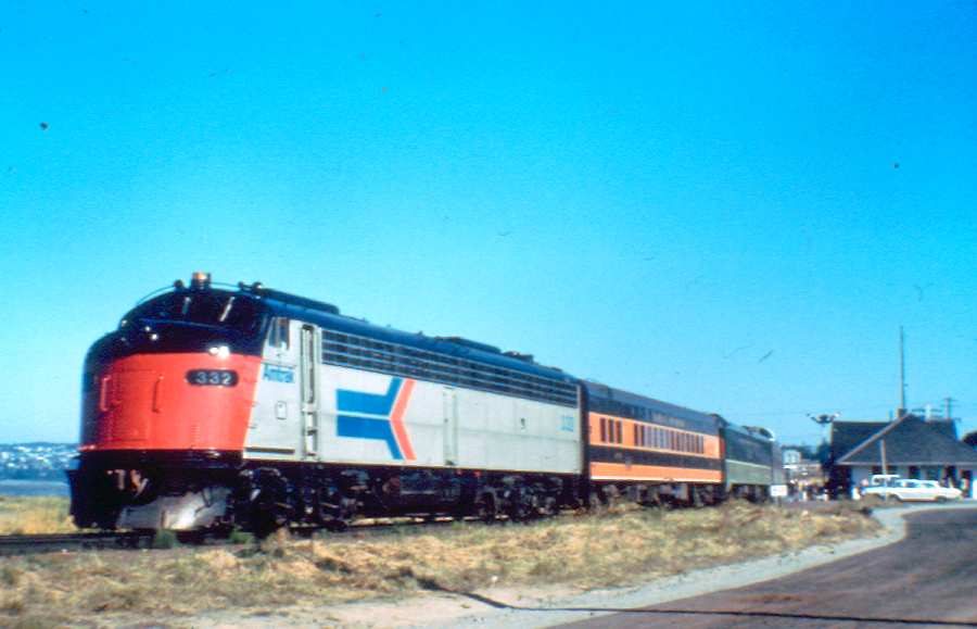 Amtrak 332 at Edmonds, WA