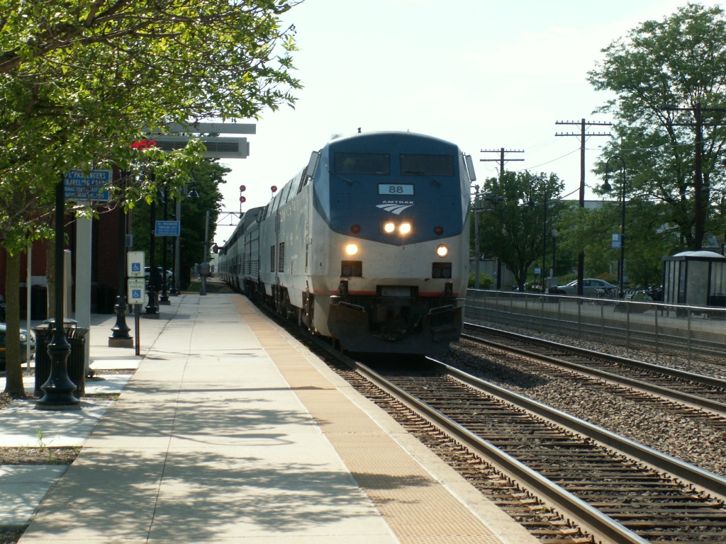 Amtrak 6(18)