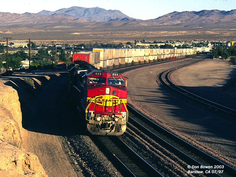 ATSF 889 west at E. Barstow
