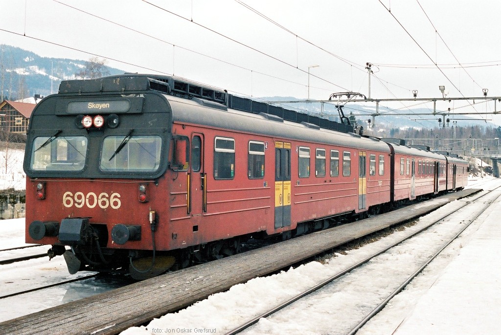 BM 69D 066 on Jaren station