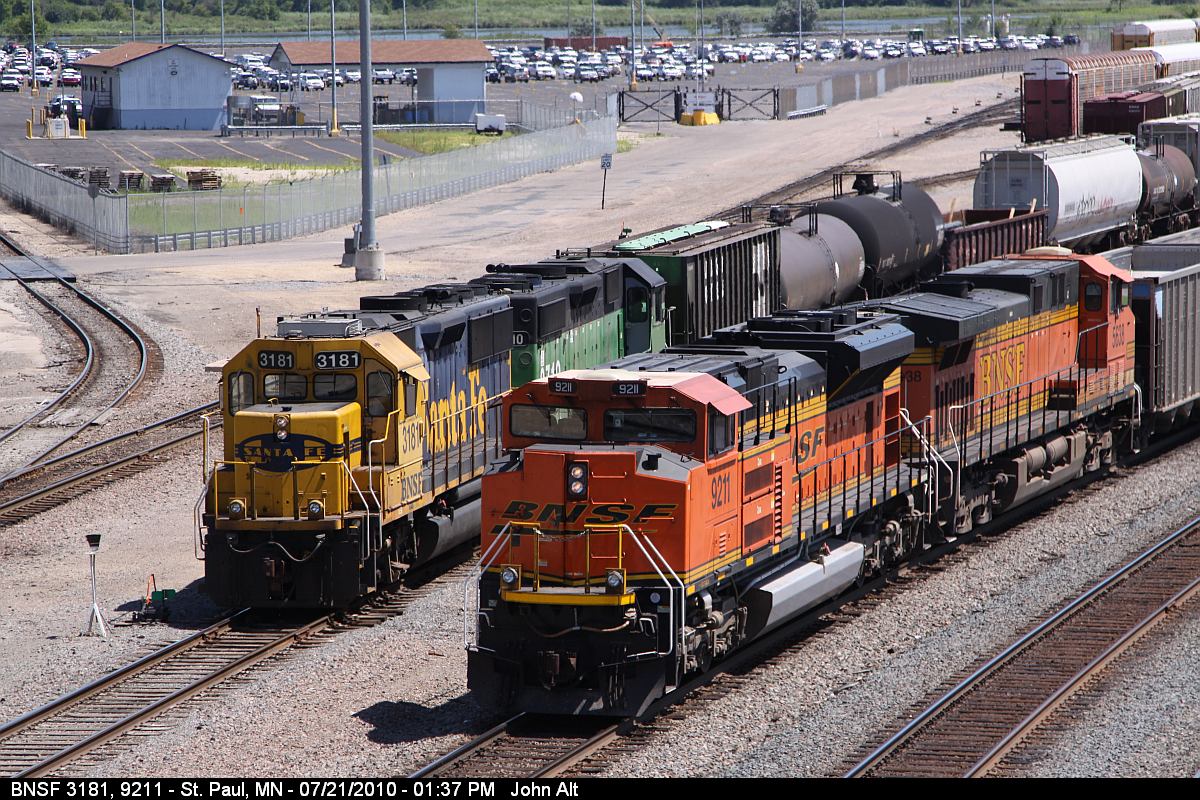 BNSF 3181 and 9211 Ready to Go