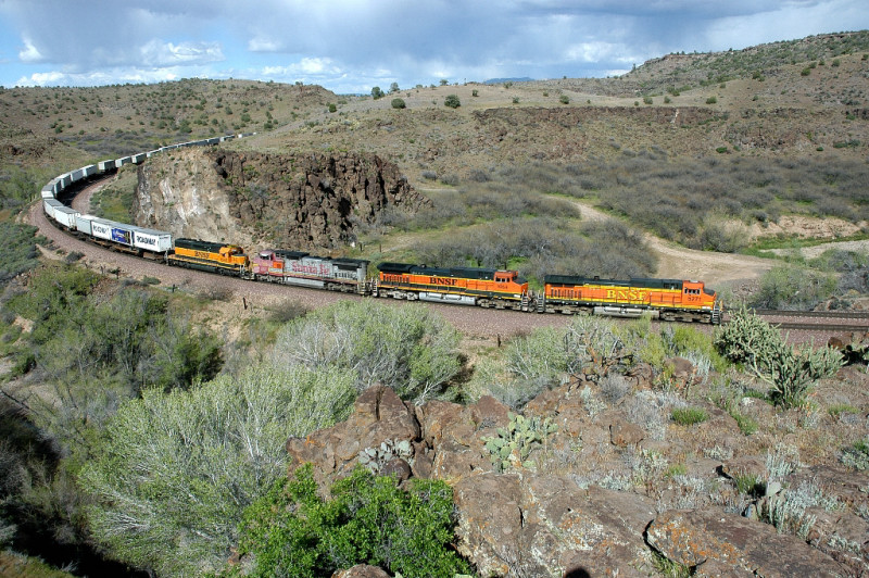 BNSF Z Train Crozier Canyon, Arizona