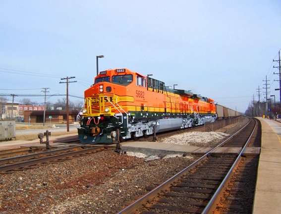 Brand new BNSF AC44s at Downers Grove, IL