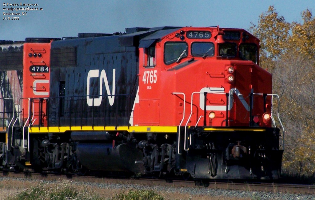 CN 4765 GP38-2W
