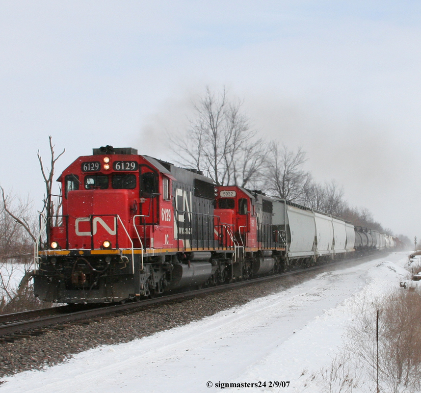 CN #6129 Heading West into Marcellus, MI Sheldon Creek Rd.