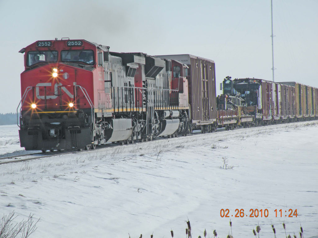 CN 853 Over 100 Cars