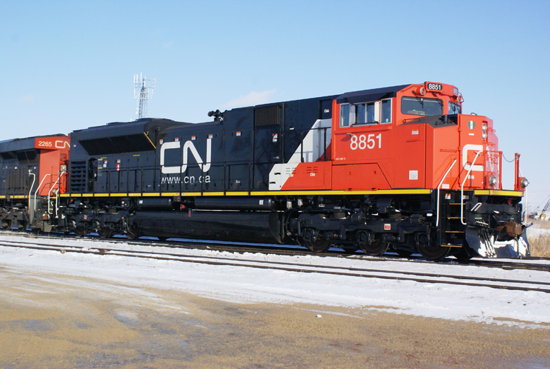 CN 8851