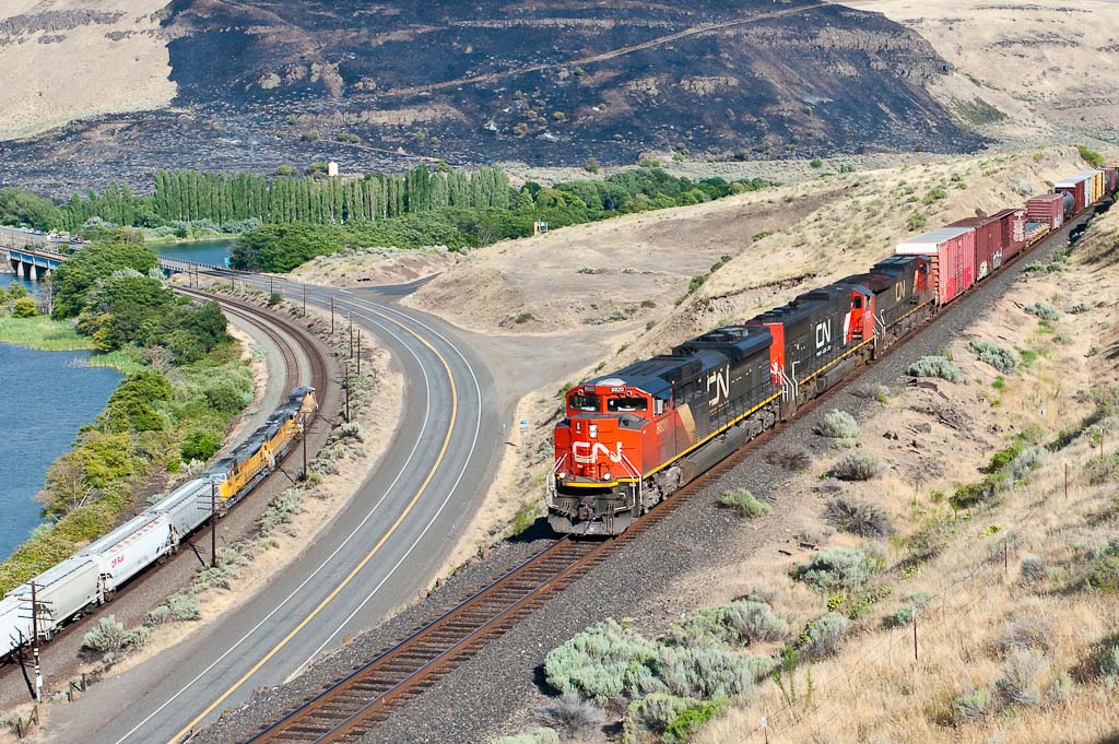 CN Power on the Oregon Trunk