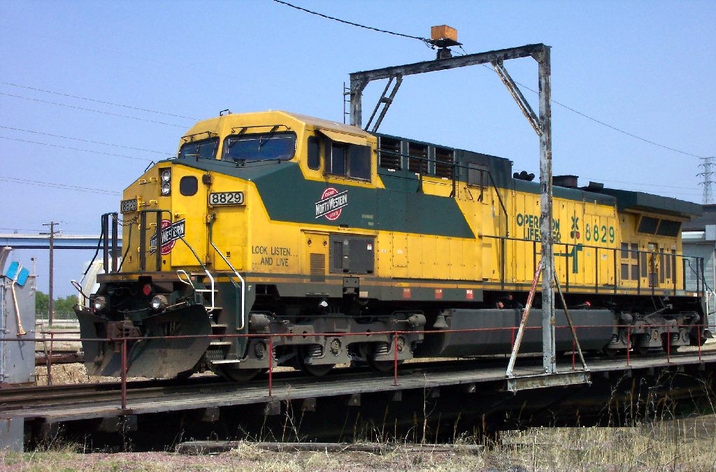 CNW 8829 at Green Bay