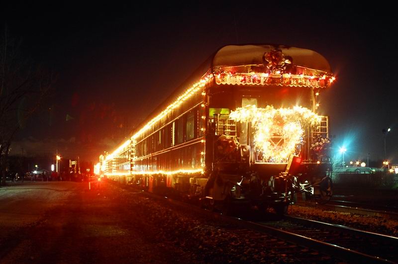 CP Christmas Train