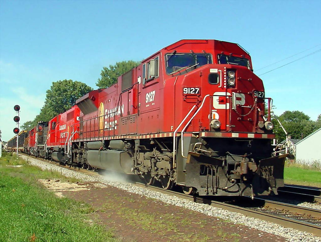 CP SD90 East to Chicago