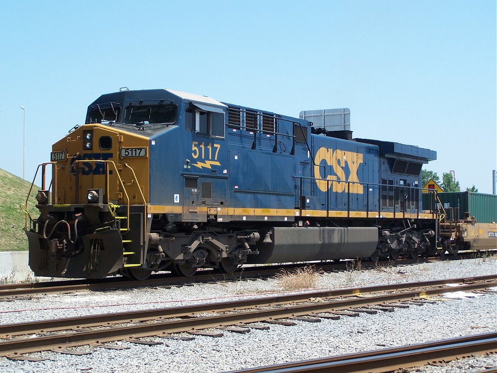 CSXT 5117 does a brake test at Pinners Point