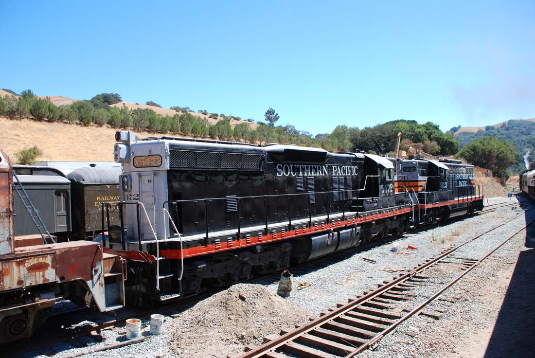 DIESEL MOTIVE POWER AT THE NILES CANYON RAILWAY
