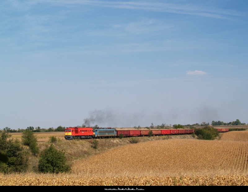 Freight train near Nagykarcsony, Hungary