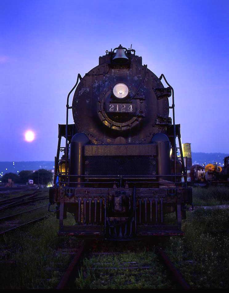 Full moon at Steamtown