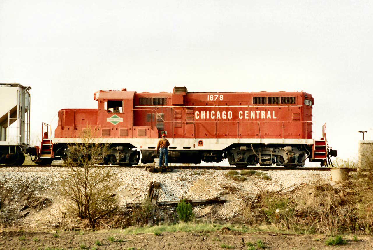 GP(?) Chicago Central & Pacific ex-IC Geep.