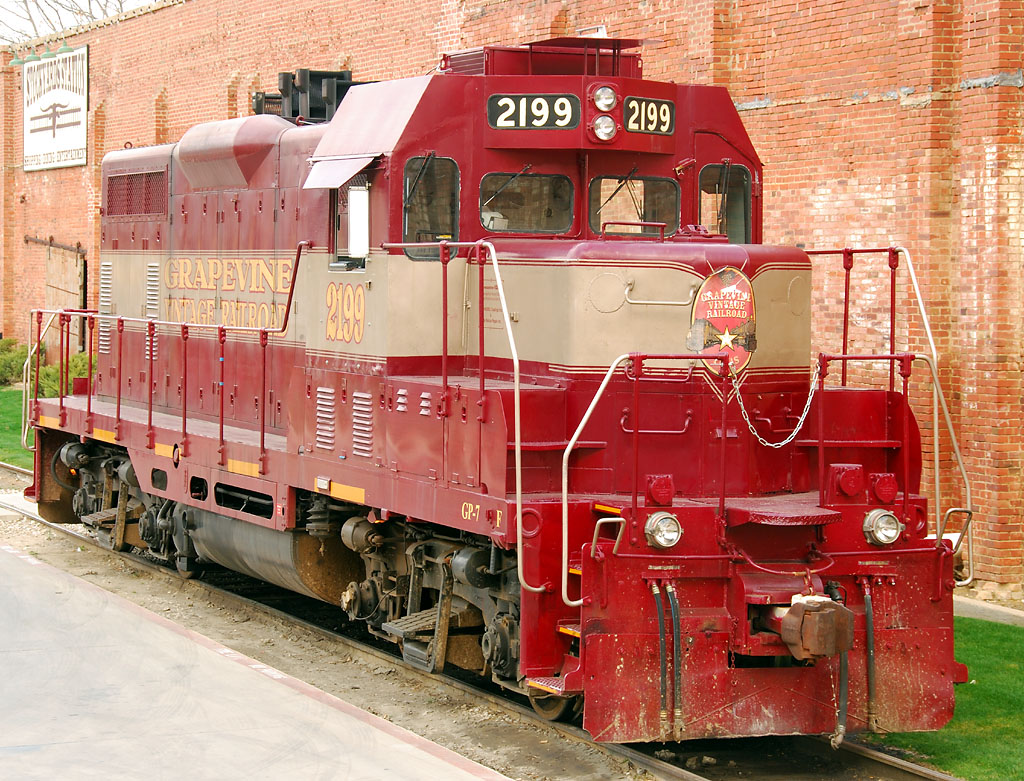 GVR 2199 Waiting at Fort Worth Stockyards