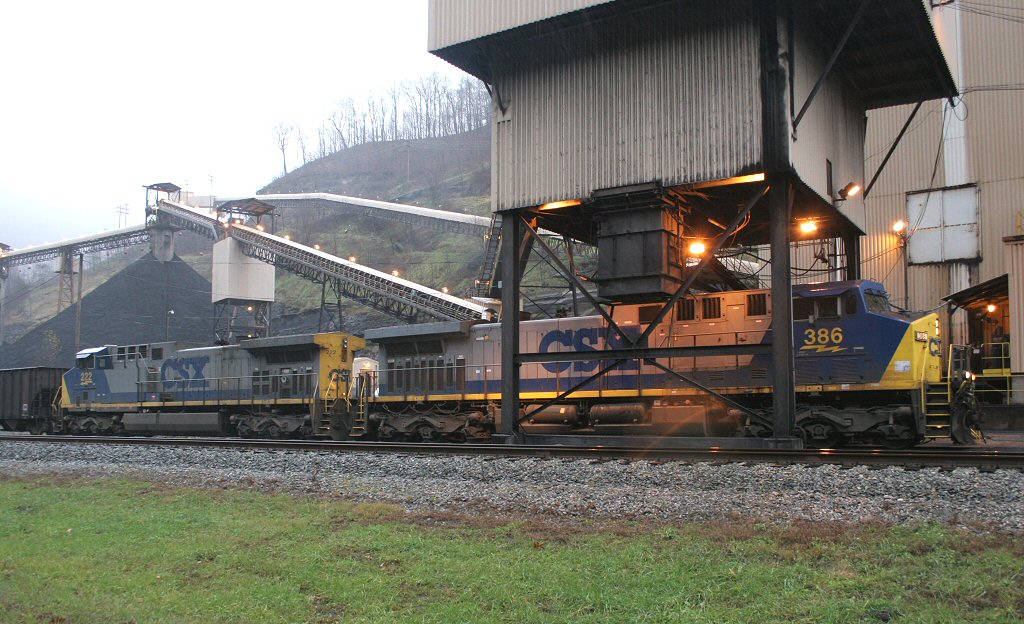 Loading coal
