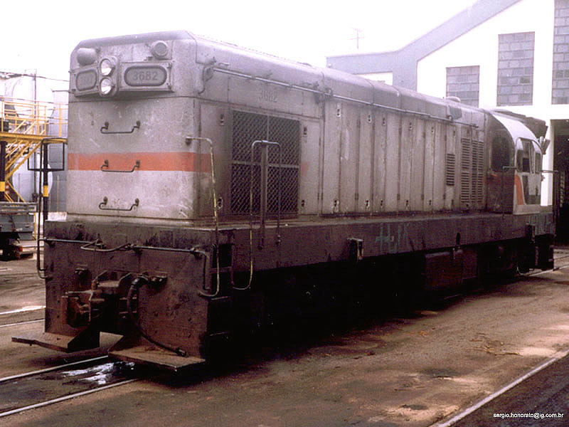 Locomotives in Mayrink 7