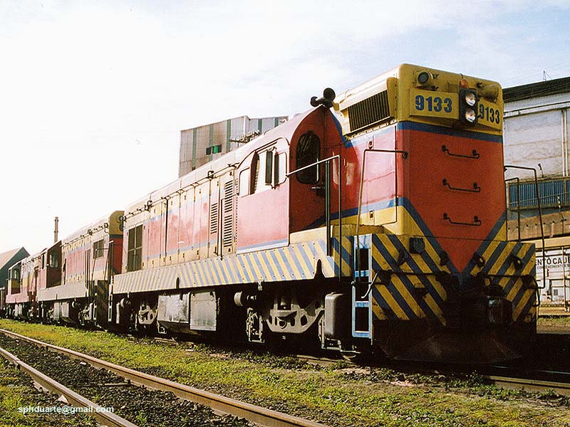 Locomotives in Mayrink 83