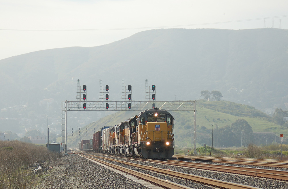 Mainline Freight on the Peninsula