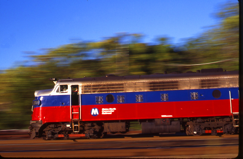 metro-north in motion