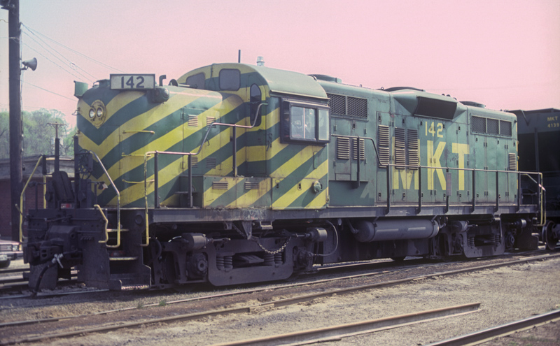 MKT RS-3m 142, Kansas City, KS, April 1980, photo by Chuck Zeiler