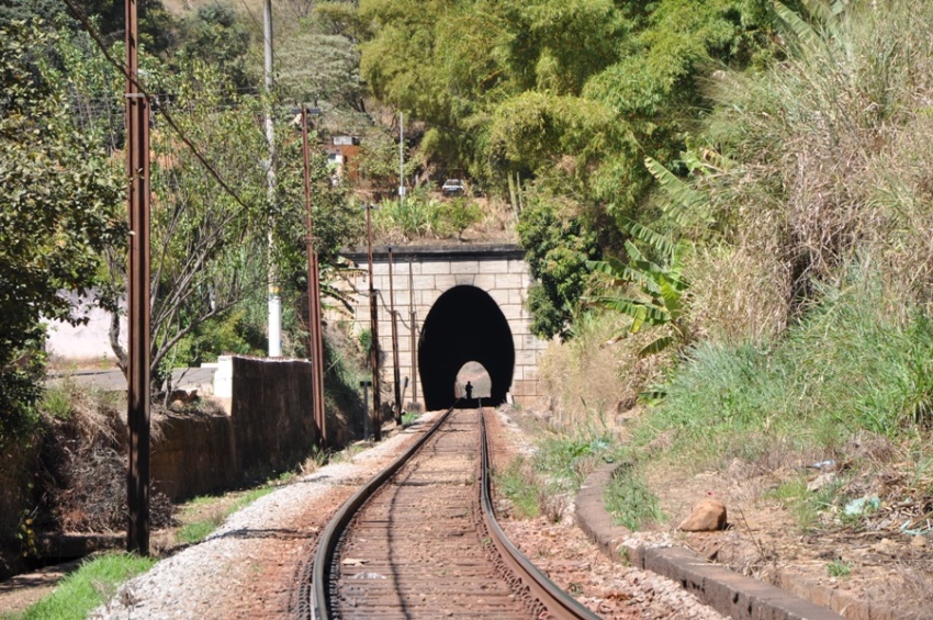 Moeda Tunnel
