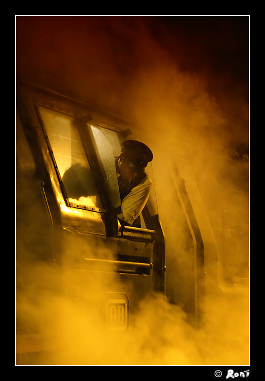 Night Steam Cab