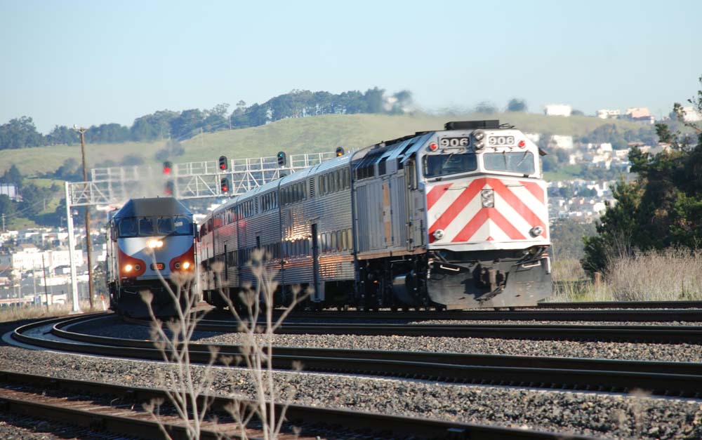 North and Southbound CalTrain Commute Trains